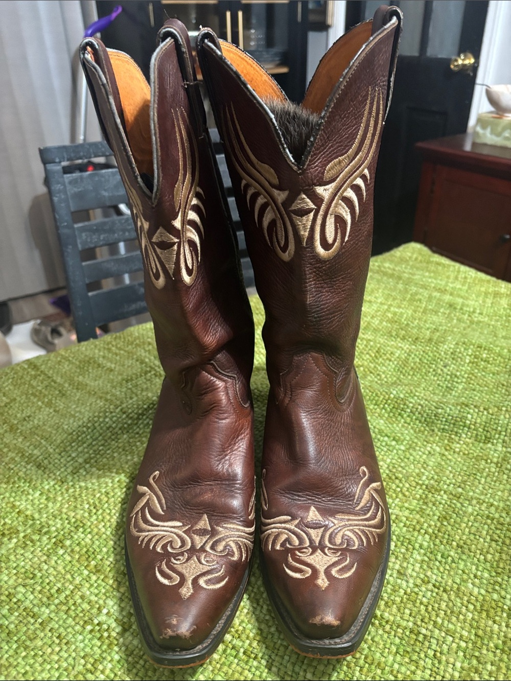 Men's Brown Western Cowboy Boots with Cream Embroidery
